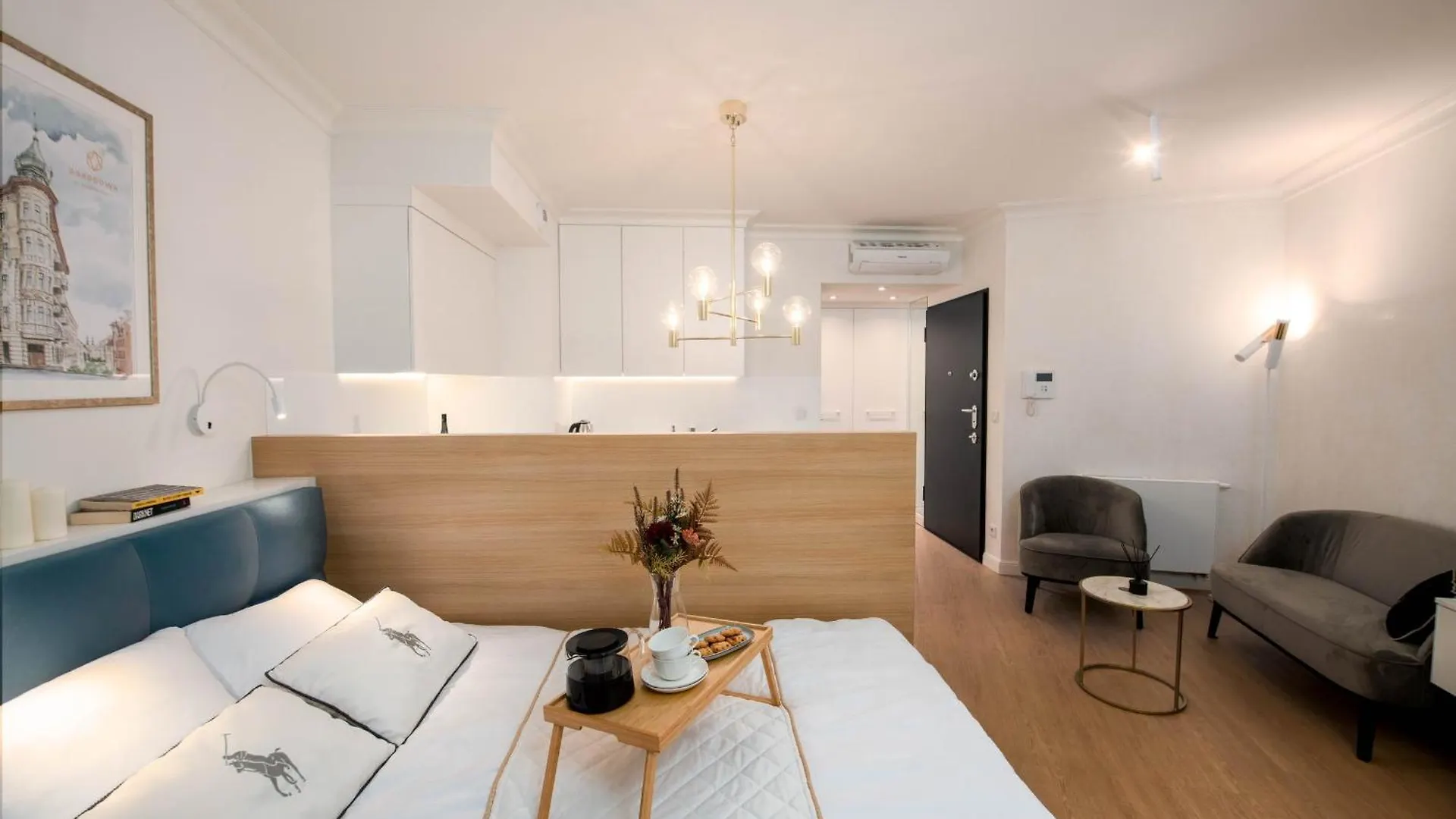 Poznan Zelazko - Old Town Studio, Top Location - By Rentujemy Apartamento